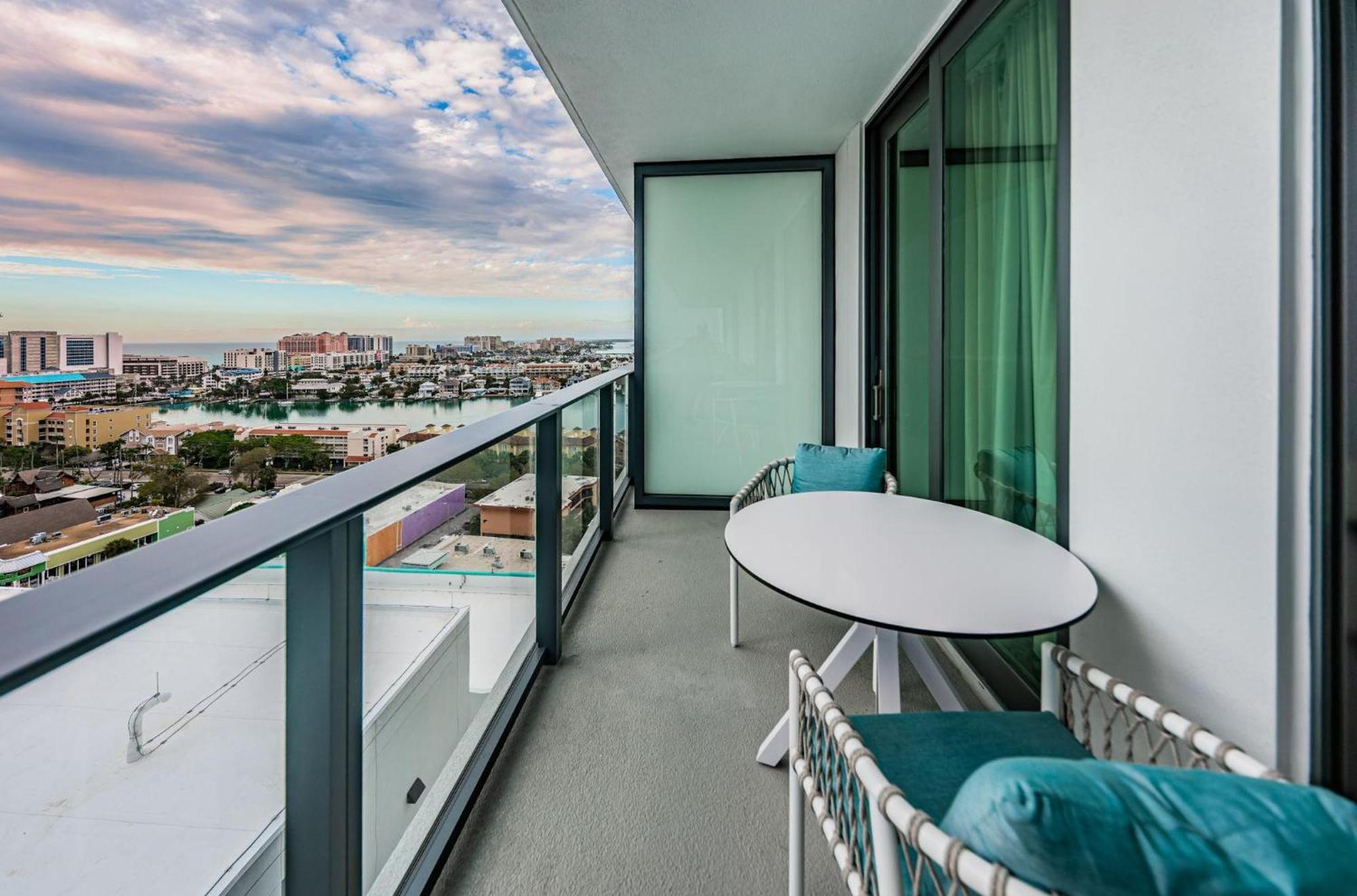 1612 - Beachfront Condo Clearwater Beach Exterior foto